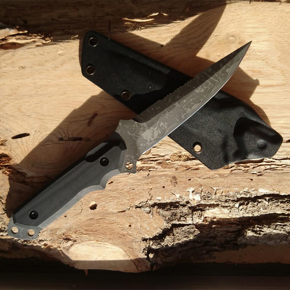 J-Defender kiku Knives