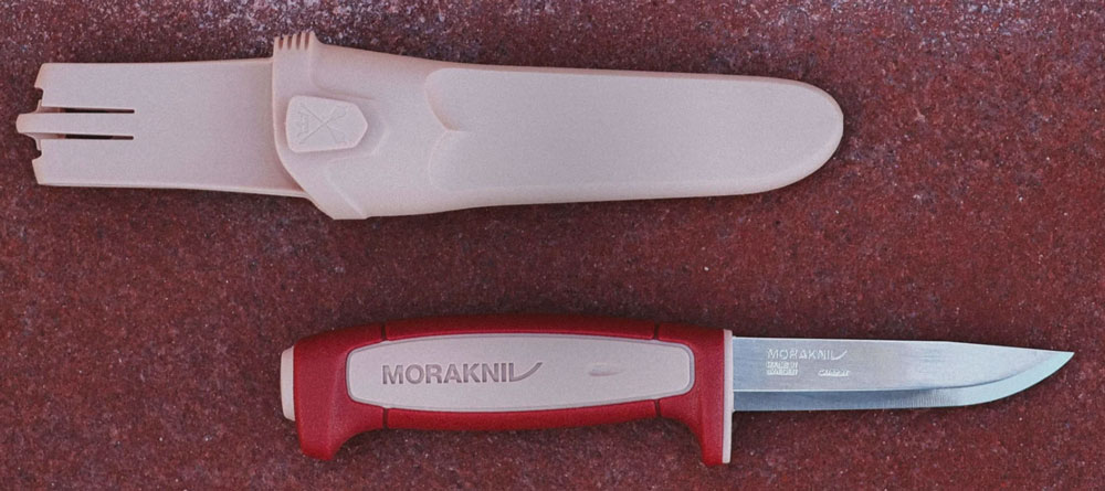 Morakniv_COTY-511-DalaRed_orsaSandstone