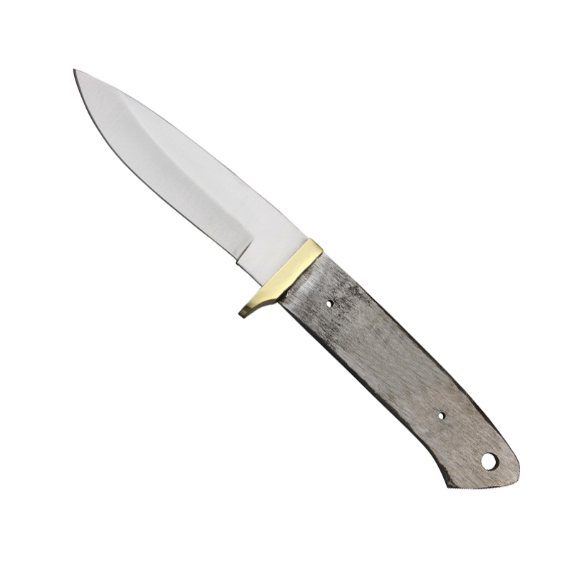 Messerklinge Drop Point N° 7709 mit Messingzwinge